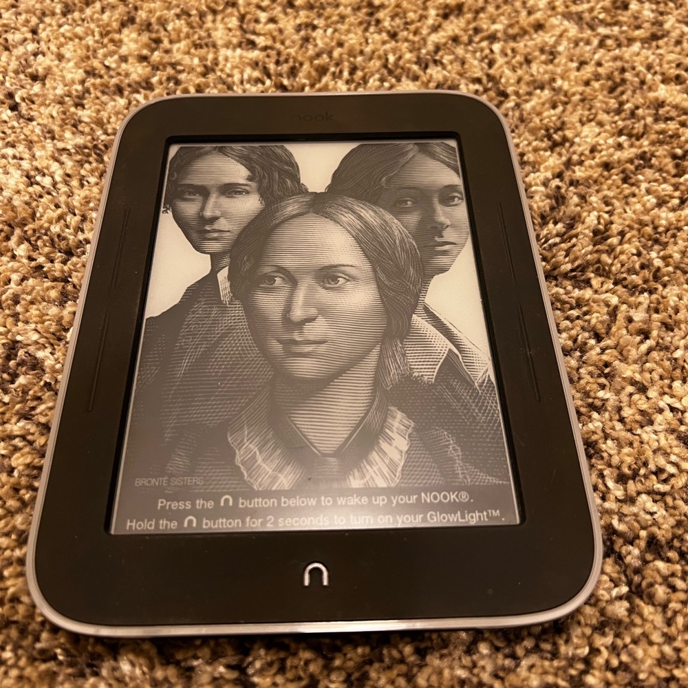 Barnes and Noble - Nook Simple Touch with Glow Light